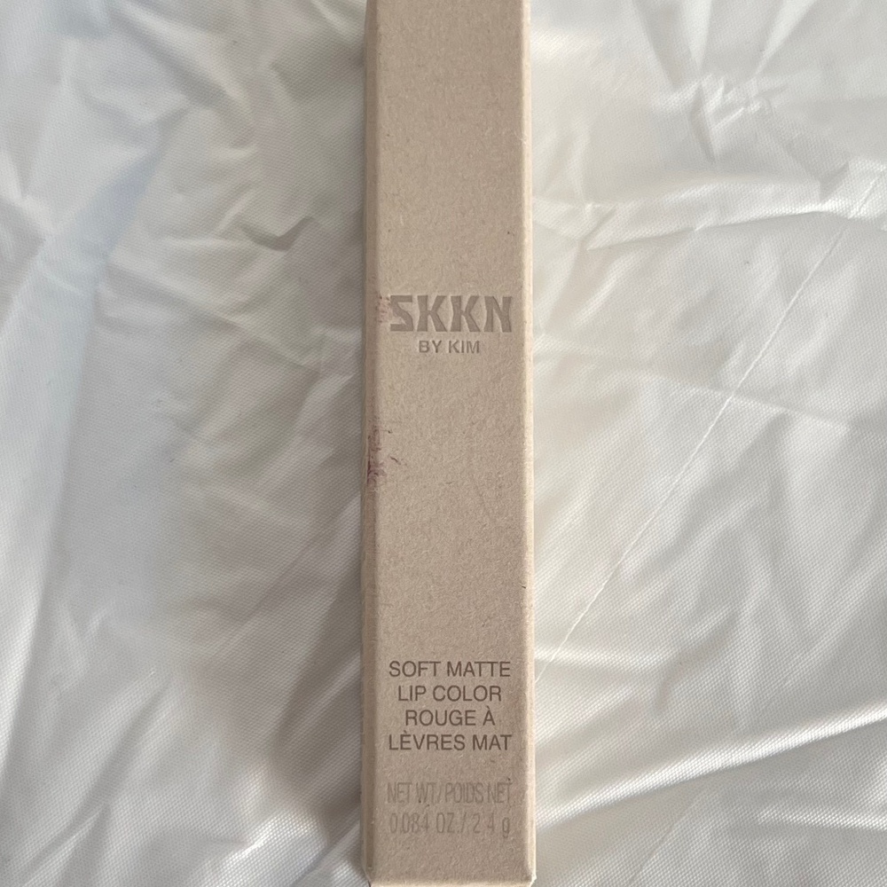 SKKN BY KIM SOFT MATTE LIP COLOR BY